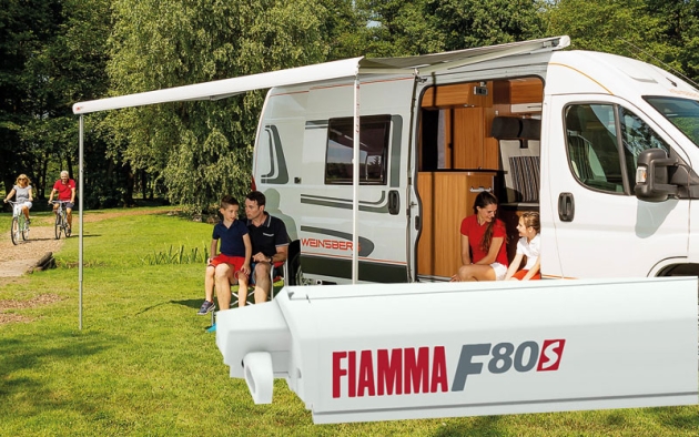 Fiamma F80S White Mount Tagmontering