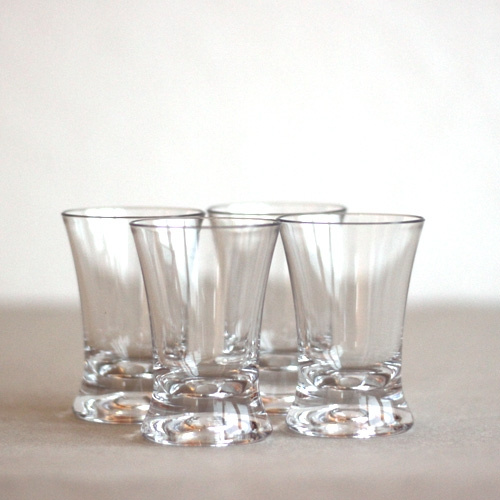 Semona shot/snapseglas, klare, pakke med 4 stk. i gruppen Husholdning & Køkken / Glas / Shotglas hos Campmarket (65531)
