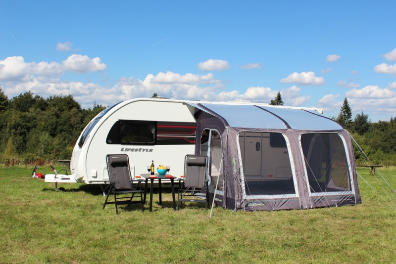 E-Sport Air 325 Outdoor Revolution i gruppen Fortelt & Markiser / Fortelt Autocamper / Oppustelige telte til autocampere / Outdoor Revolution hos Campmarket (67977)