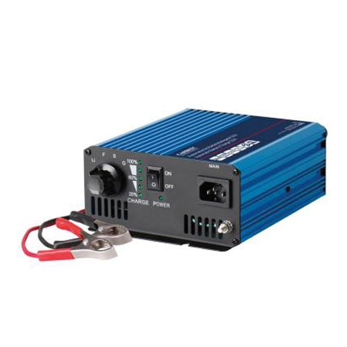 Batterioplader Carbest 20 A. i gruppen Campingvogn og autocamper / El - Elektronik / Batterier & Omformere / Batteriopladere hos Campmarket (68712)