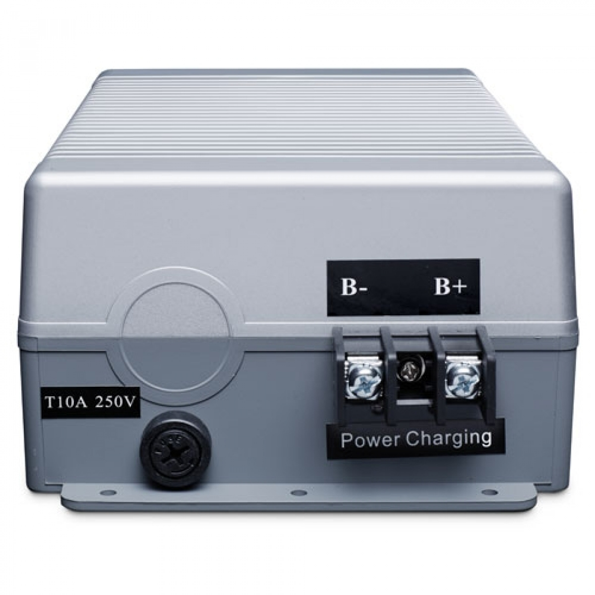 Dometic PerfectCharge IU 812 i gruppen Campingvogn og autocamper / El - Elektronik / Batterier & Omformere / Batteriopladere hos Campmarket (64393)