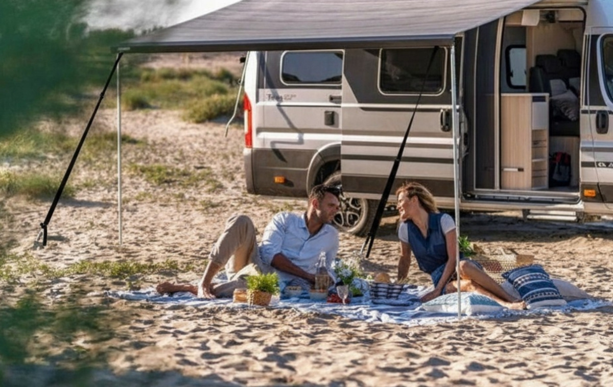 Tie Down S, Stormbånd til fronten i gruppen Fortelt & Markiser / Markiser / Autocamper Markiser / Fiamma / Tilbehør hos Campmarket (64472)