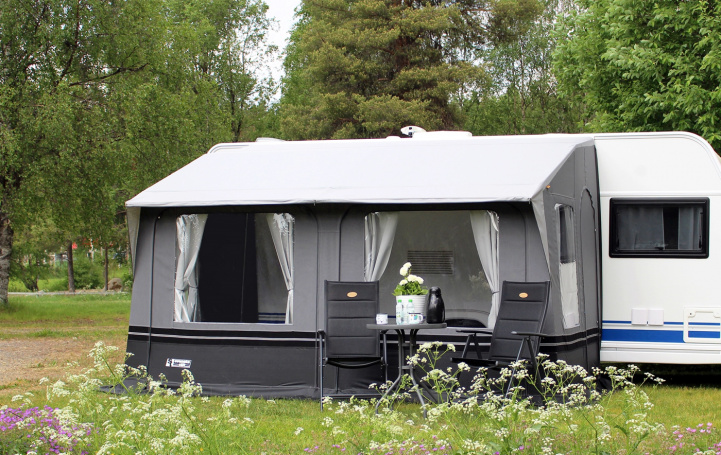 Svenska Tält Universal 400 i gruppen Fortelt & Markiser / Fortelt Campingvogn / Universal telt hos Campmarket (65209)
