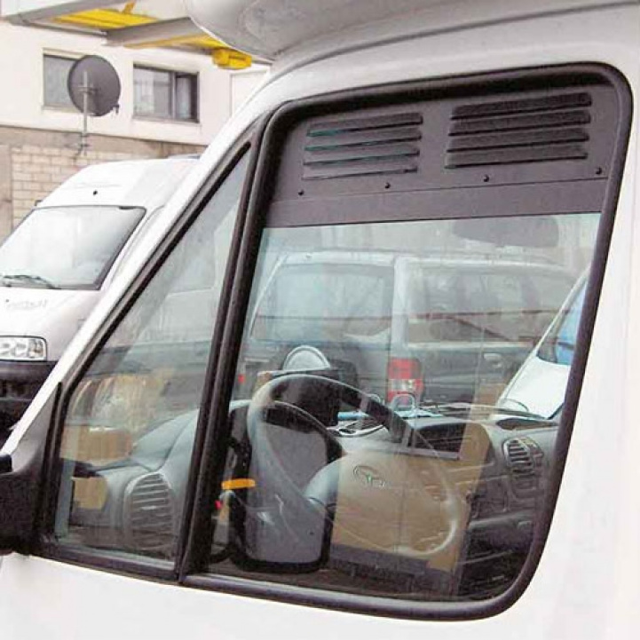 Luftindtag VW Crafter 2017/03- i gruppen Campingvogn og autocamper / Chassis / Øvrigt hos Campmarket (72529)