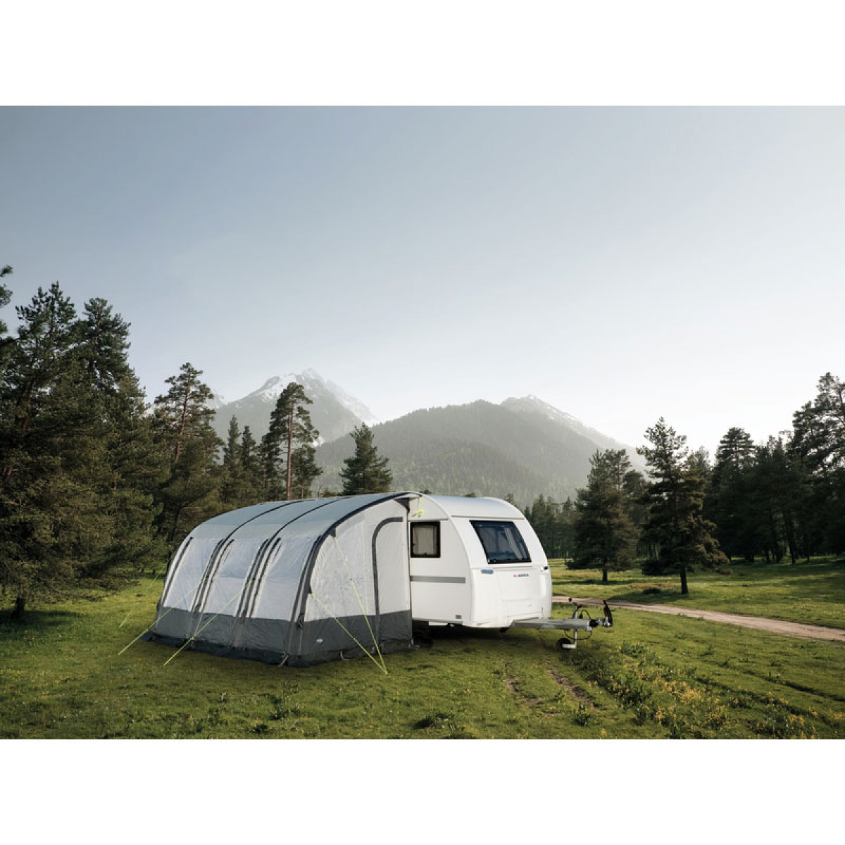 ReimoTent Rimini Air 390 II i gruppen Fortelt & Markiser / Fortelt Campingvogn / Oppustelige telte til campingvogne / Reimo lufttelt hos Campmarket (75440)