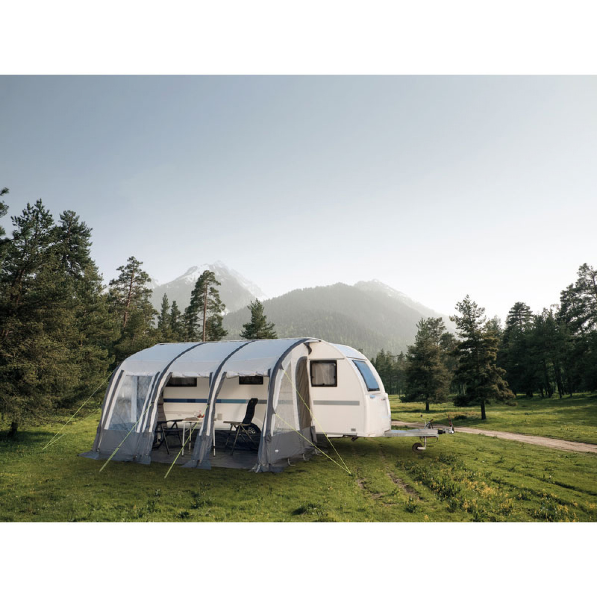 ReimoTent Rimini Air 390 II i gruppen Fortelt & Markiser / Fortelt Campingvogn / Oppustelige telte til campingvogne / Reimo lufttelt hos Campmarket (75440)