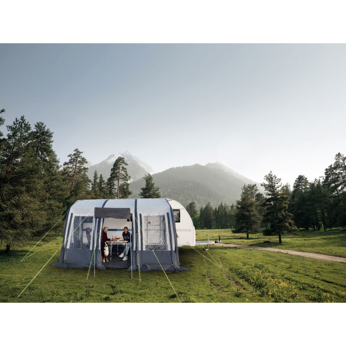 ReimoTent Rimini Air 390 II i gruppen Fortelt & Markiser / Fortelt Campingvogn / Oppustelige telte til campingvogne / Reimo lufttelt hos Campmarket (75440)