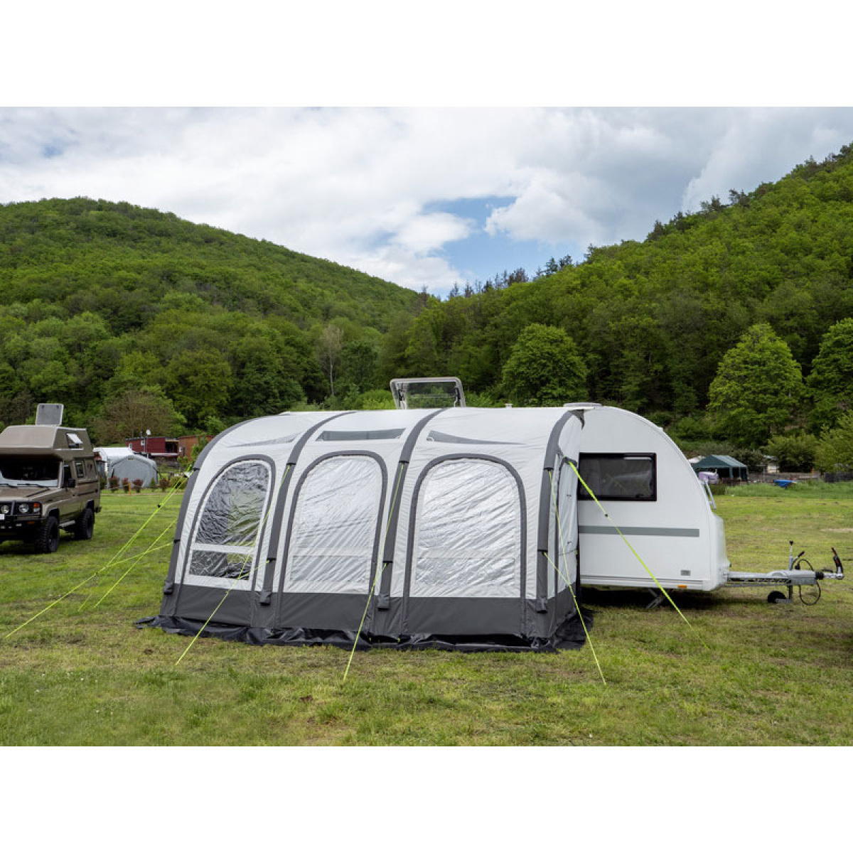 ReimoTent Tavira Air i gruppen Fortelt & Markiser / Fortelt Campingvogn / Oppustelige telte til campingvogne / Reimo lufttelt hos Campmarket (79151)