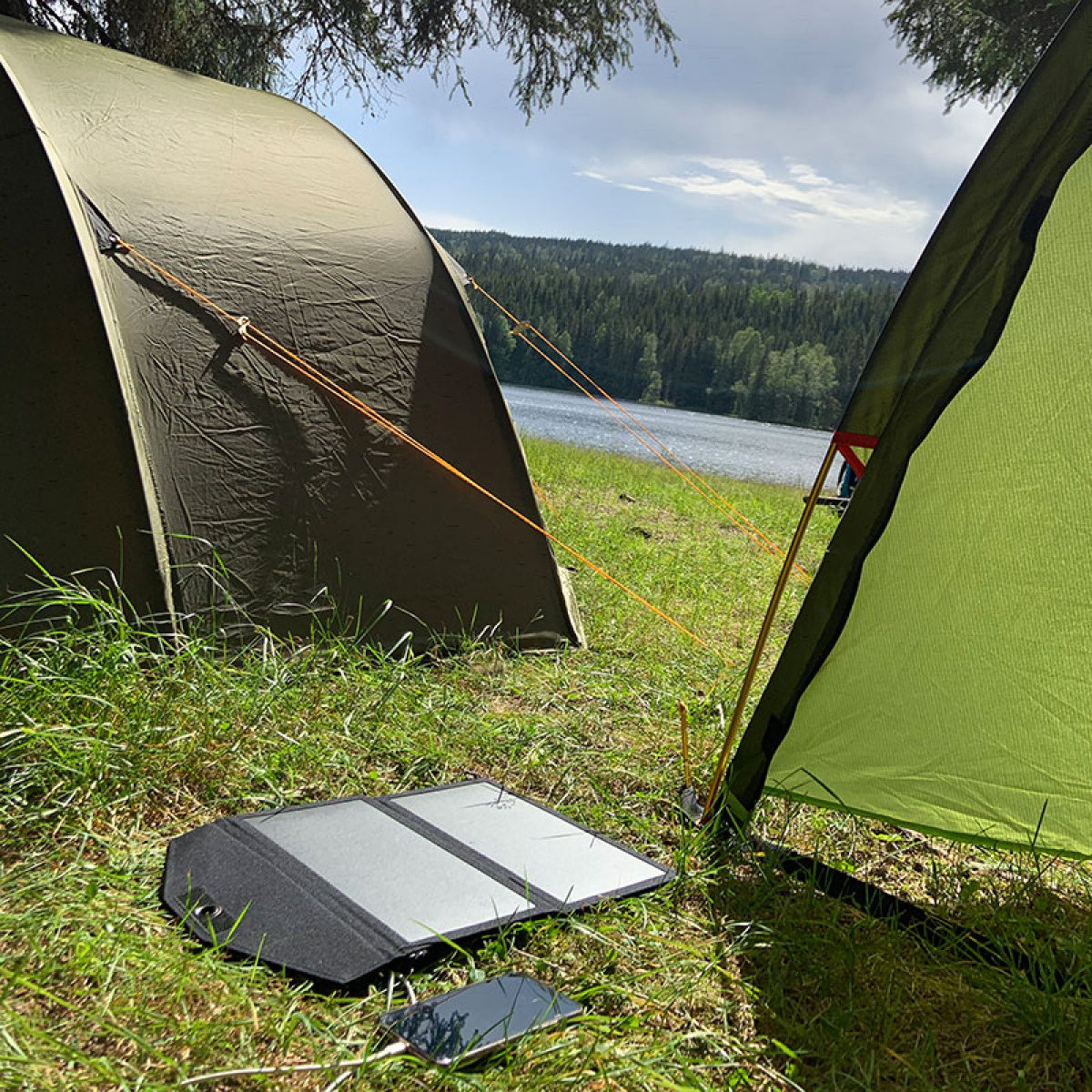 Sunwind Foldbar Solpanel Mini 12W med USB i gruppen Campingvogn og autocamper / El - Elektronik / Solpaneler hos Campmarket (79328)