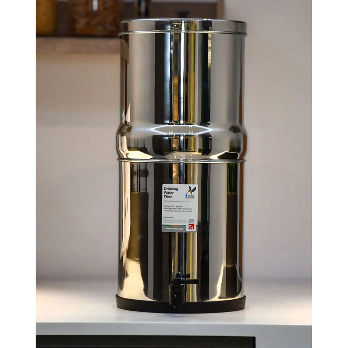 Sunwind Vandrenser Gravity 8,5l i gruppen Vand & Sanitet / Vand / Vandtank hos Campmarket (79421)