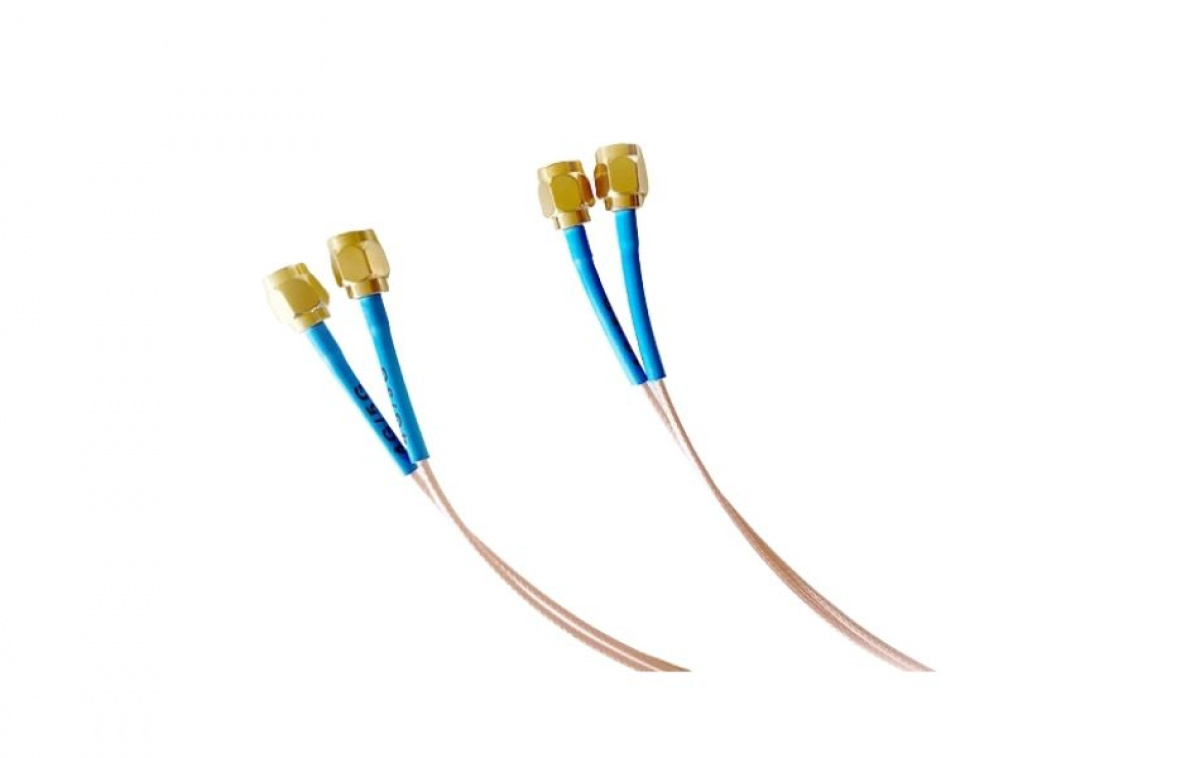 5G Y-Adapter – 2 til 4 LTE-kabler til tagantenne i gruppen Campingvogn og autocamper / El - Elektronik / TV, Billede & Lyd / Tilbehør TV & lyd hos Campmarket (80855)