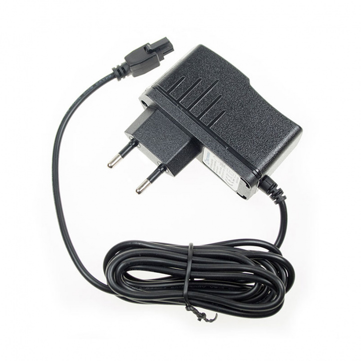 Teltonika Strømkabel 230V i gruppen Campingvogn og autocamper / El - Elektronik / Internet & WiFi hos Campmarket (81612)