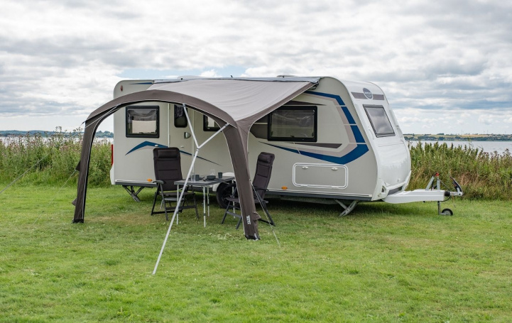 Telta Sky Link 330 i gruppen Fortelt & Markiser / Markiser / Campingvogns Markiser / Posemarkise hos Campmarket (82540)