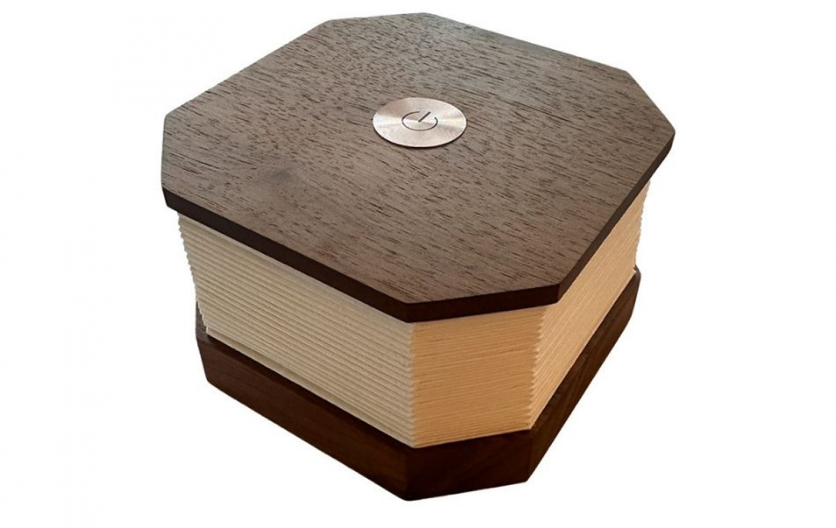 Smart Living Pop-up Lampe Valnøddetræ i gruppen Hjem og indretning / Belysning & Lygter hos Campmarket (82758)