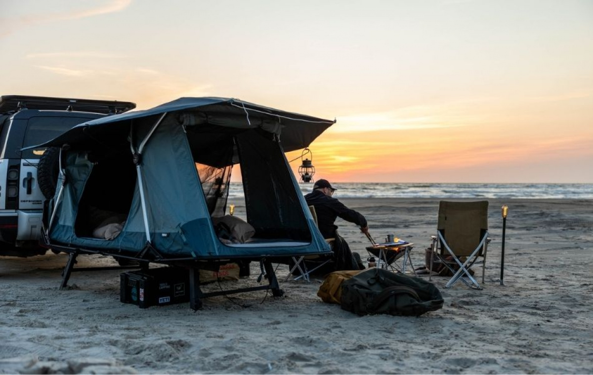 Thule Outset Anhængertræksmonteret Biltelt i gruppen Fortelt & Markiser / Øvrige telte & Campingtelt hos Campmarket (82893)