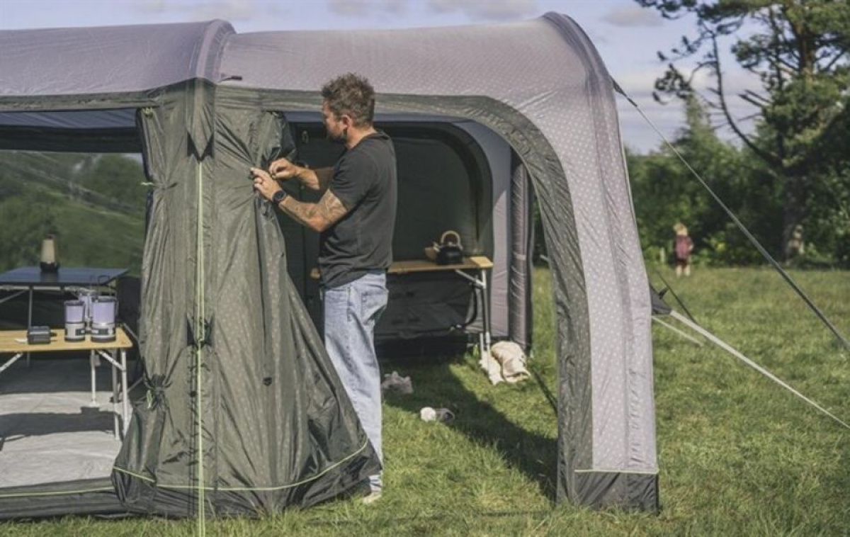 Outwell Iowa 6 Air i gruppen Outdoor / Camping telt hos Campmarket (83067)