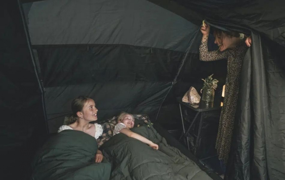 Outwell Vermont 7 Air i gruppen Outdoor / Camping telt hos Campmarket (83073)