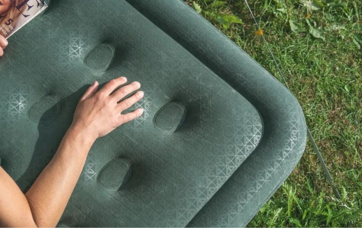 Outwell Luftmadras Excellent Single i gruppen Outdoor / Soveudstyr hos Campmarket (83139)