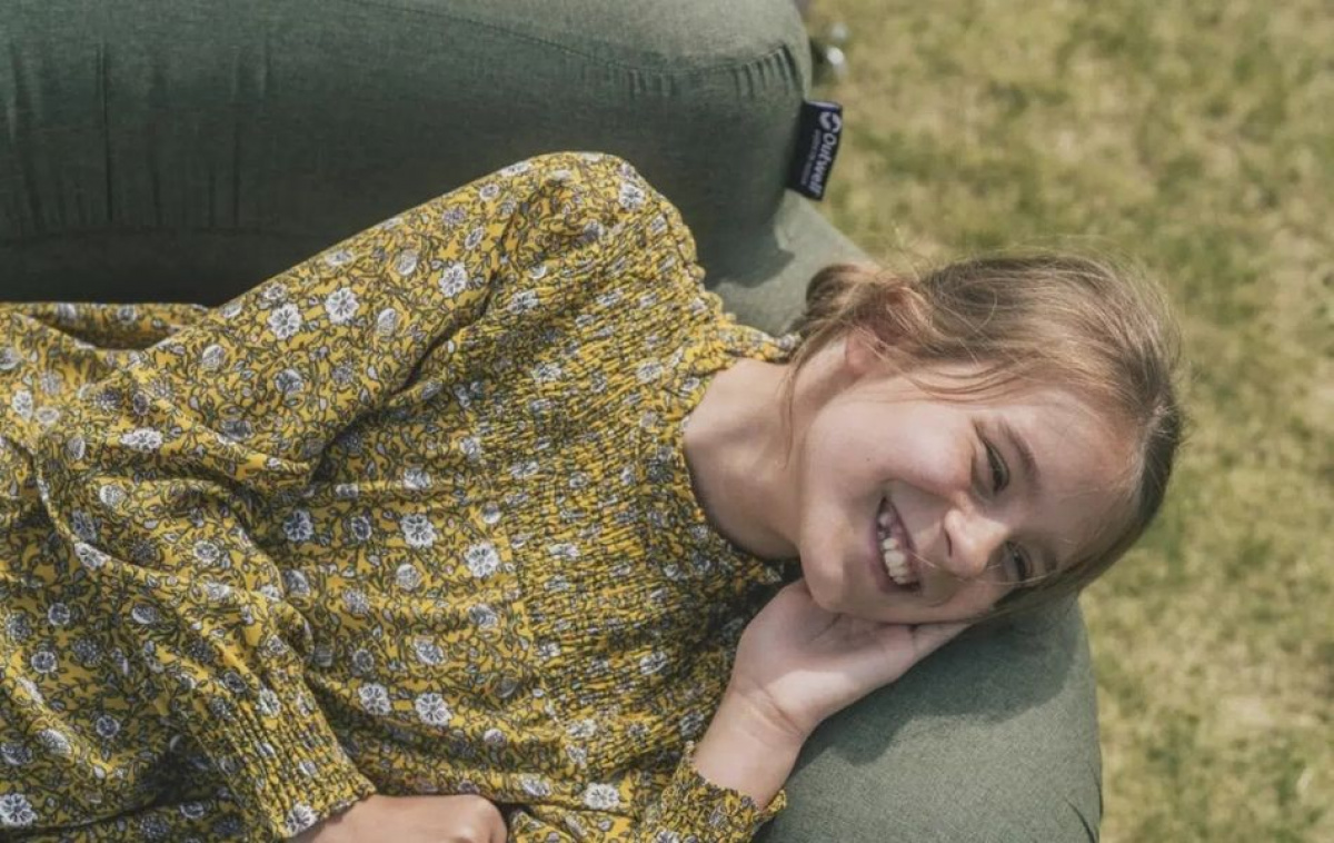 Outwell Oppustelig Sofa Laze i gruppen Camping møbler / Møbler / Oppustelige møbler hos Campmarket (83143)