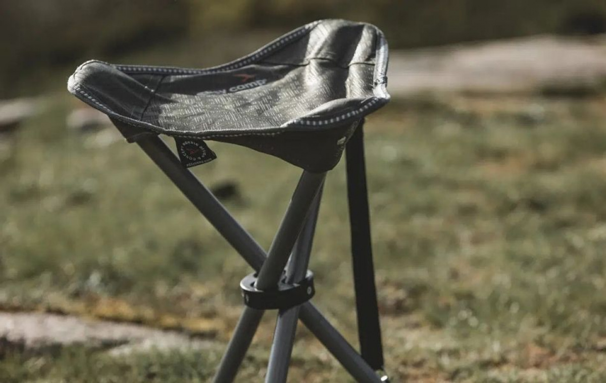 Easy Camp Stol Elm i gruppen Camping møbler / Stole / Øvrige Stole hos Campmarket (83216)