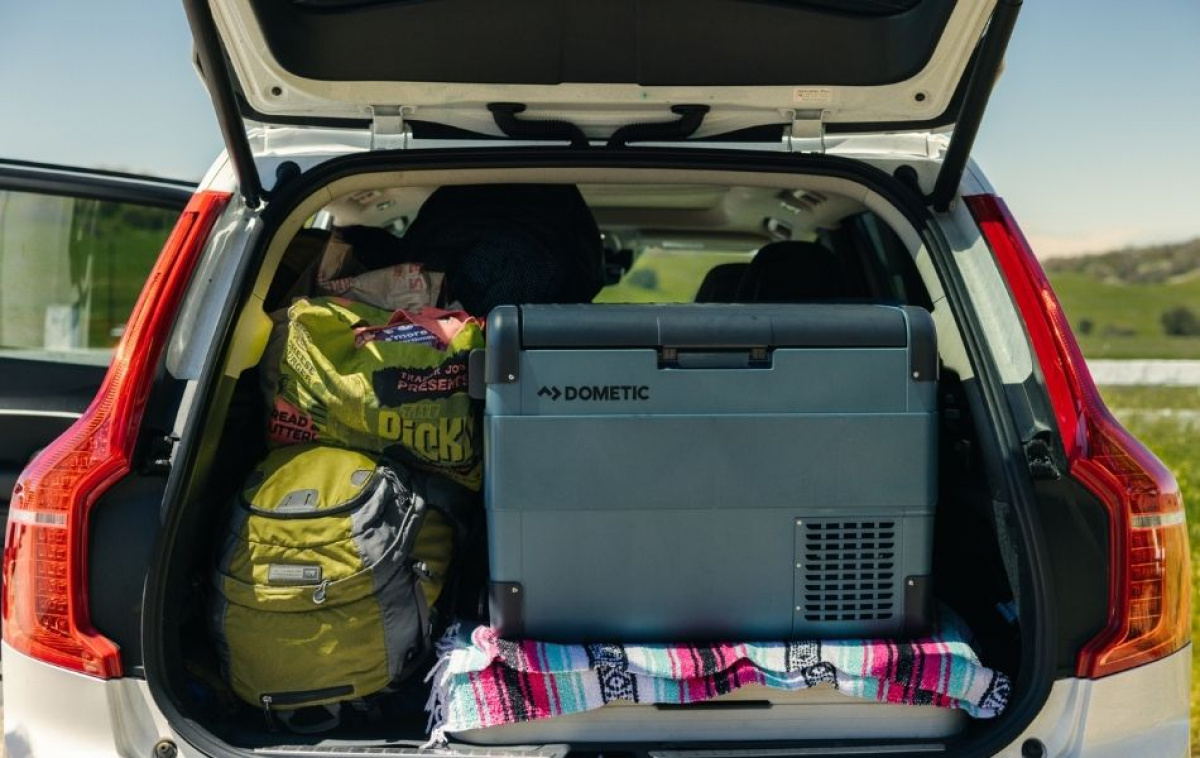 Dometic Kompressor-køleboks CFX2 57L i gruppen Campingvogn og autocamper / Varme & Køling / Køleskabe & Kølebokse / Kølebokse hos Campmarket (83789)