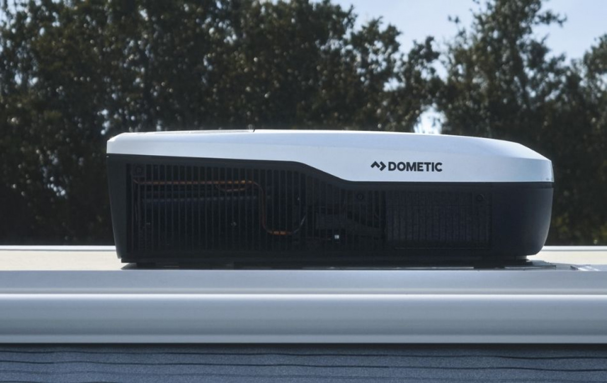 Dometic AC FreshJet FJX7 2600 i gruppen Campingvogn og autocamper / Varme & Køling / AC / Tagmontered hos Campmarket (83840)
