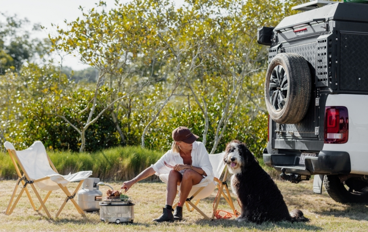 Cobb Premier+ Gas Deluxe 30mbar i gruppen Husholdning & Køkken / Griller / Gasgrill hos Campmarket (83959)