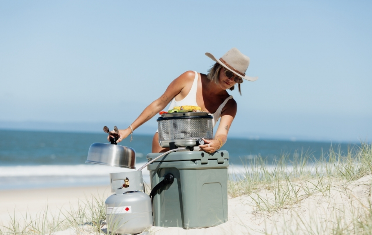 Cobb Premier+ Gas Deluxe 30mbar i gruppen Husholdning & Køkken / Griller / Gasgrill hos Campmarket (83959)