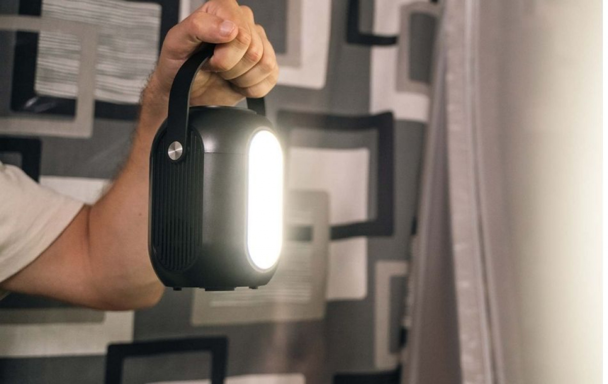 Aqiila Powerbird Mini Powerstation S140 i gruppen Campingvogn og autocamper / El - Elektronik / El tavler og Elværk / Elværk hos Campmarket (83990)