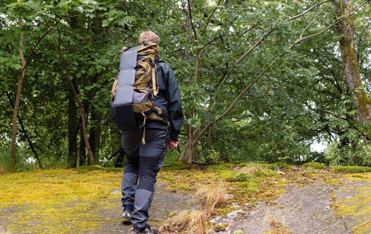 Aqiila Sunbird P21 USB-C 21W Bærbar Solcelleoplader i gruppen Campingvogn og autocamper / El - Elektronik / Solpaneler hos Campmarket (83991)