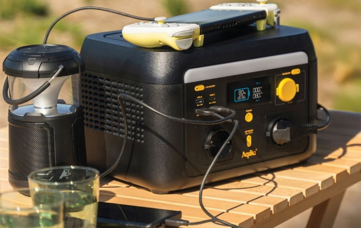 Aqiila Powerbird Powerstation S1000V2 i gruppen Campingvogn og autocamper / El - Elektronik / El tavler og Elværk / Elværk hos Campmarket (83995)