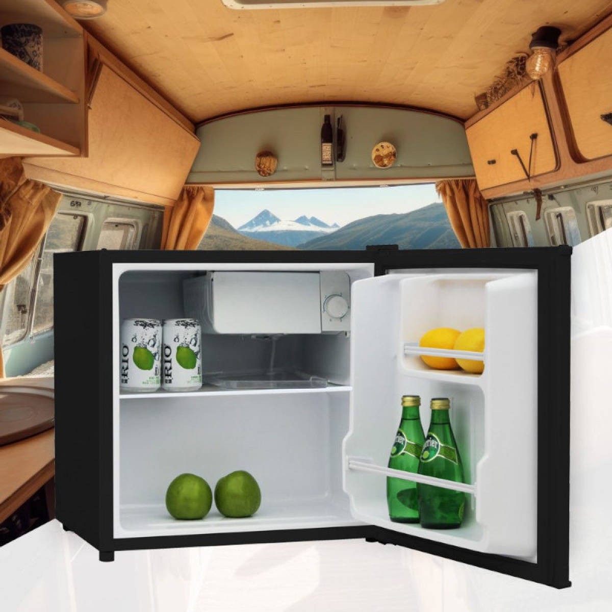 Manta Køleskab 46L 230v Sort i gruppen Campingvogn og autocamper / Varme & Køling / Køleskabe & Kølebokse / Andre køleskabe/frysere hos Campmarket (84277)