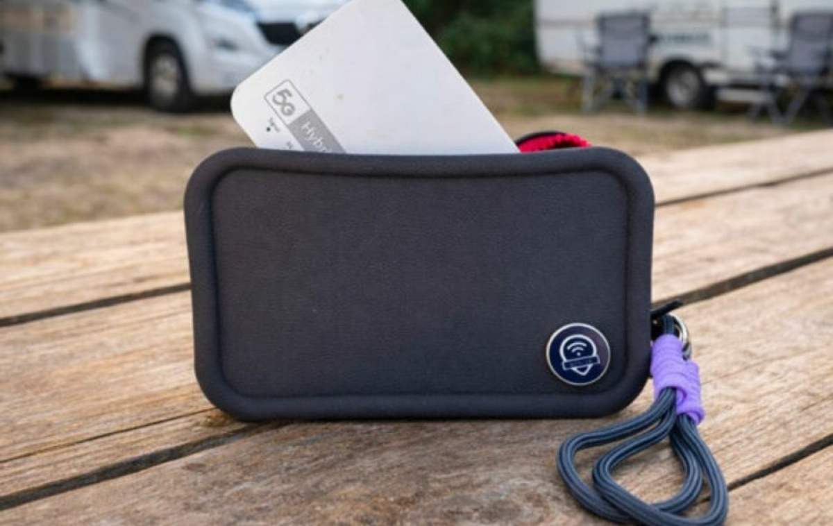 Hybrid Traveller Taske i gruppen Campingvogn og autocamper / El - Elektronik / Internet & WiFi hos Campmarket (84424)