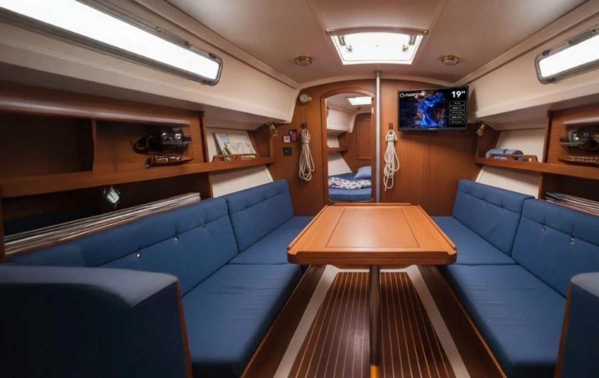 Manta LED-TV 19 tommer 12–230 V i gruppen Campingvogn og autocamper / El - Elektronik / TV, Billede & Lyd / TV hos Campmarket (84474)