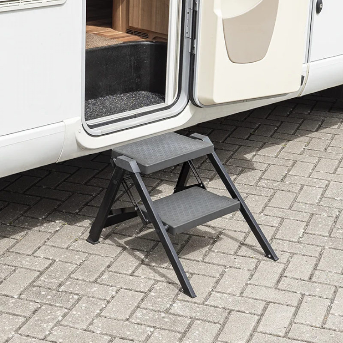 i gruppen Camping møbler / Fodtrin / Dobbelttrappe hos Campmarket (84490)