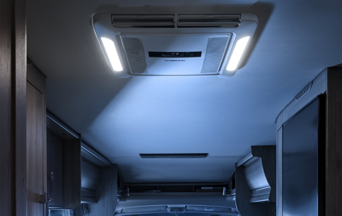 Dometic luftfordeler FJZ Mini ADB i gruppen Campingvogn og autocamper / Varme & Køling / AC / Tagmontered hos Campmarket (84504)