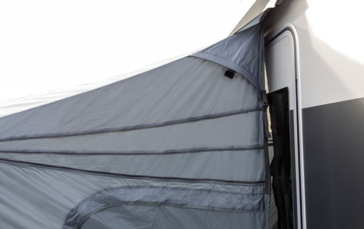 ReimoTent One Beam Air Variant 325 i gruppen Fortelt & Markiser / Fortelt Autocamper / Oppustelige telte til autocampere / Alle oppustelige telte autocamper hos Campmarket (84936)